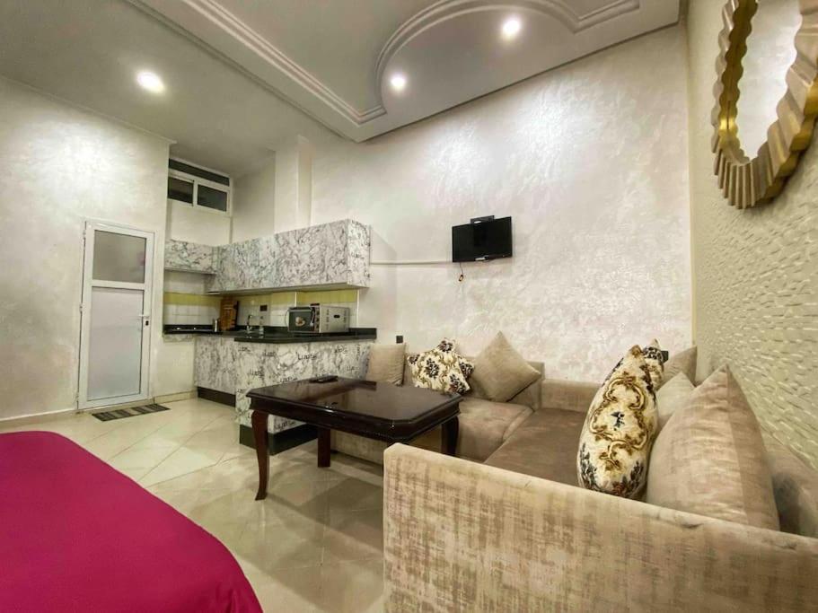Velasquez Appart Hotel 4 丹吉尔 外观 照片